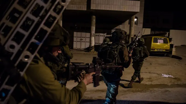 IDF soldiers operating in Shechem (Nablus)