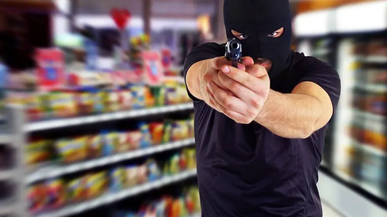 Store robbery (illustrative)
