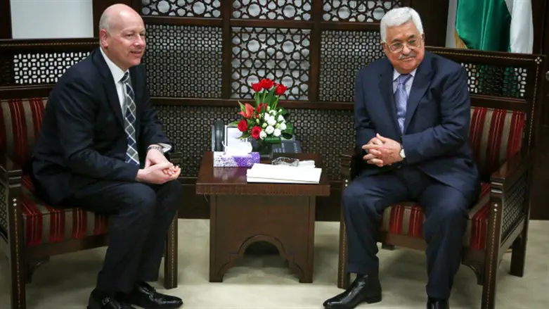 Jason Greenblatt meets with PA chief Mahmoud Abbas