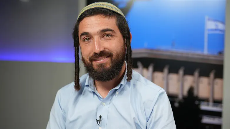 Tzvi Sukkot