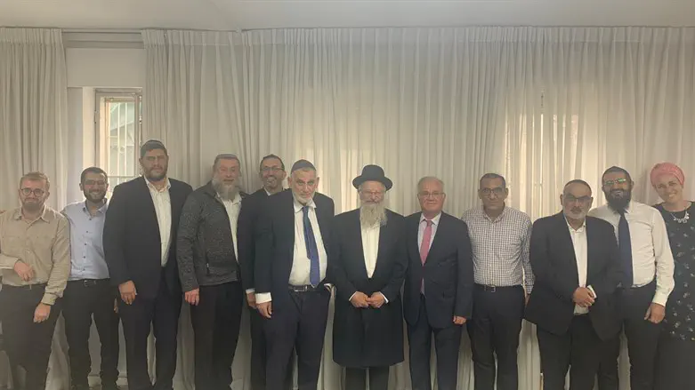Members of the rabbinic delegation to France with Mizrachi leadership