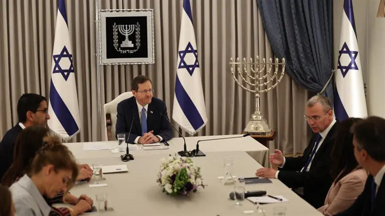 Pres. Herzog meets Likud reps
