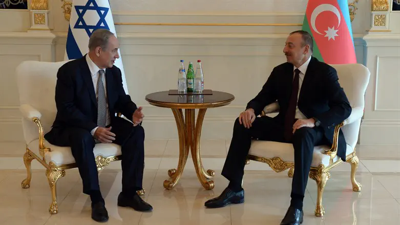 Netanyahu meeting Azerbaijan President Ilham Aliyev in Baku
