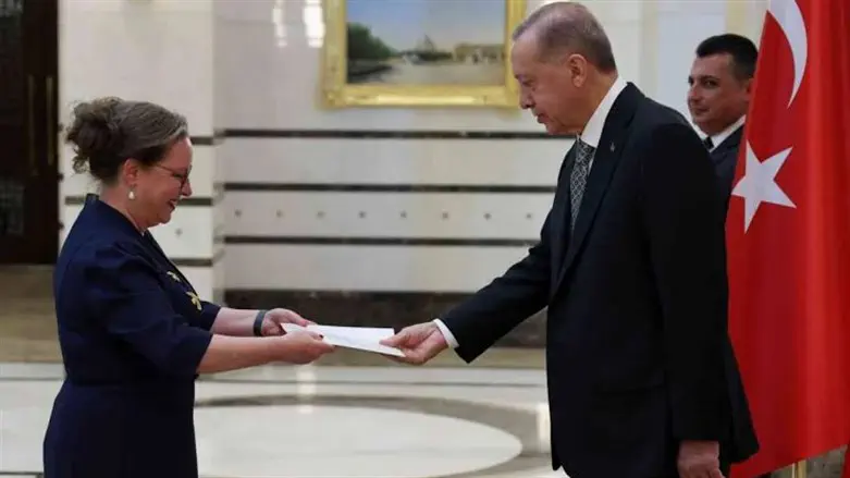 Ambassador Irit Lillian and Erdogan