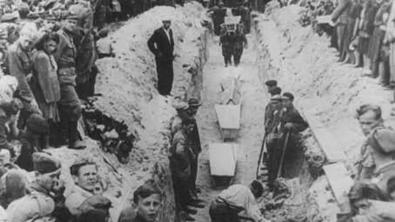 Burial of victims of the Kielce pogrom