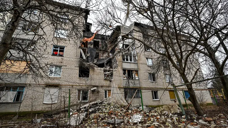 Damage in Huliaipole following Russian shelling