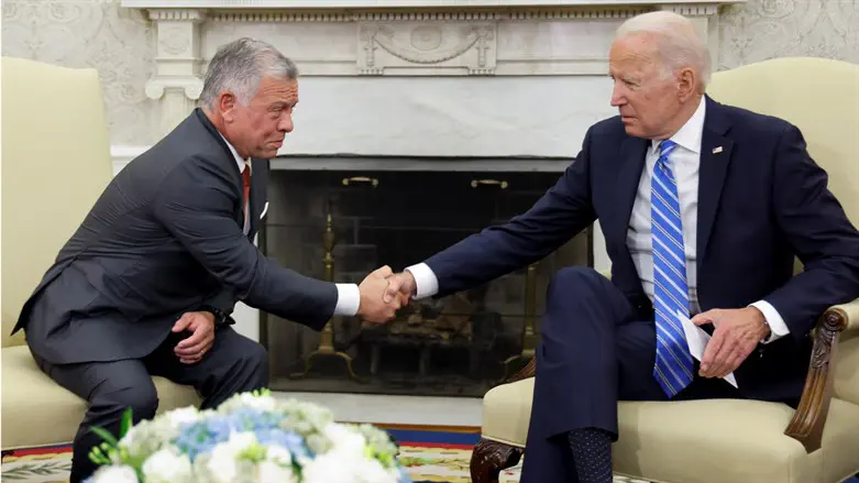 King Abdullah II and Joe Biden