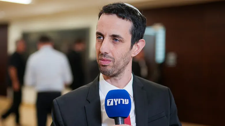 MK Ariel Kallner