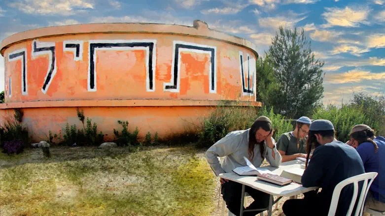 Yeshiva students in Homesh
