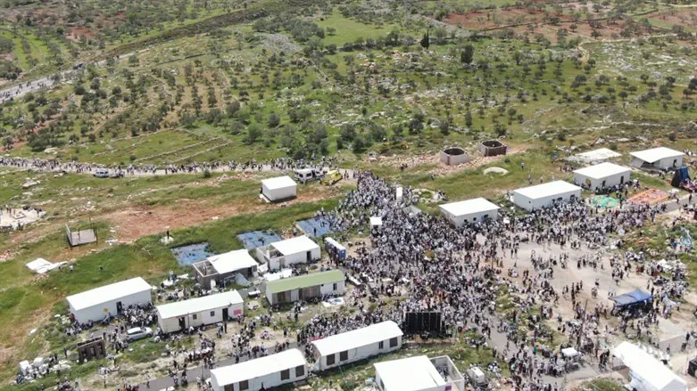 Masses in Evyatar