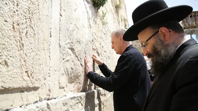 Kevin McCarthy at the Western Wall