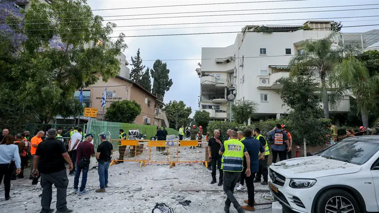 The Rehovot building hit by a rocket Thursday