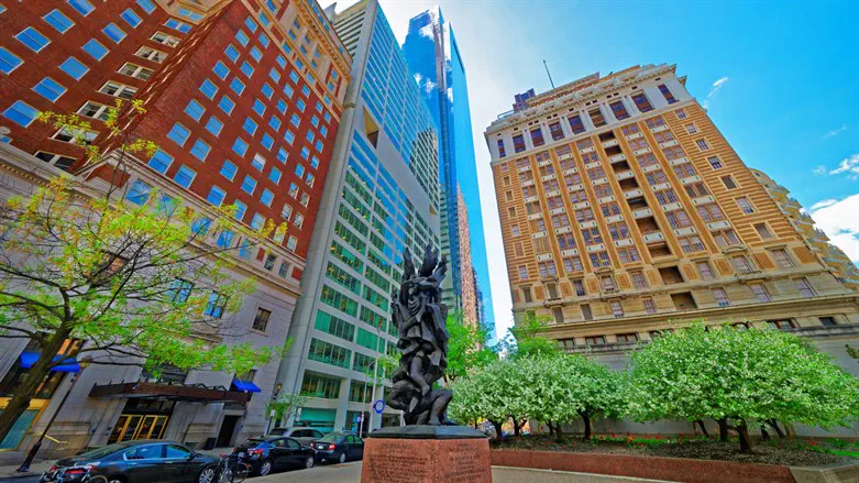 Holocaust sculpture outside of memorial plaza in Philadelphia