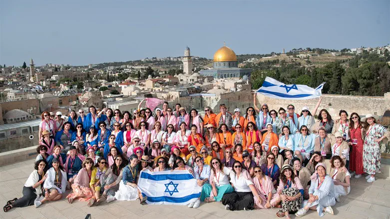 Momentum’s 100-woman delegation from French-speaking countries visits Jerusalem