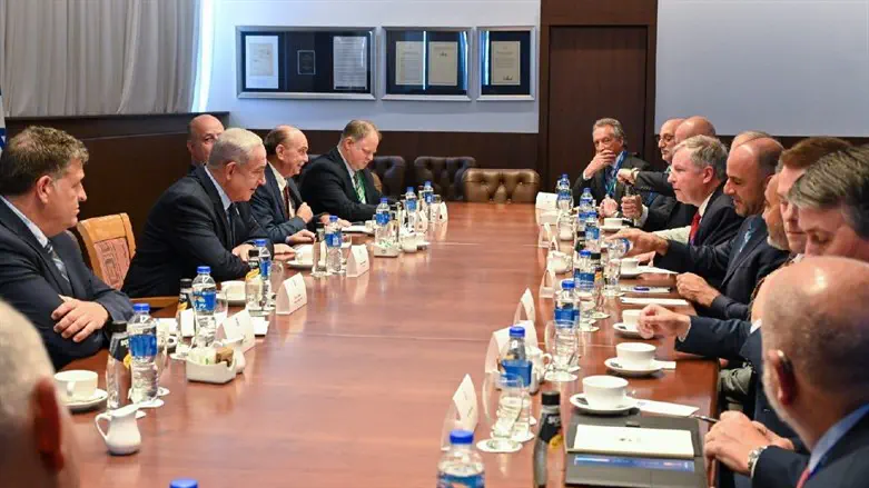 PM Netanyahu meets bipartisan delegation
