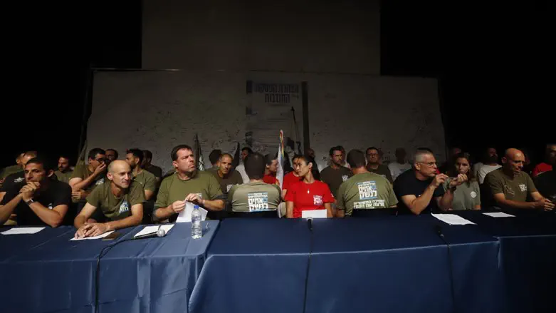 Reservists' press conference