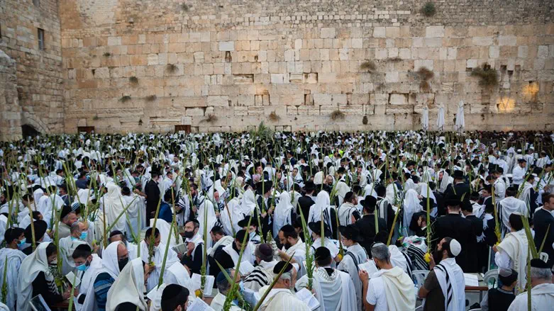 Sukkot at the Western Wall