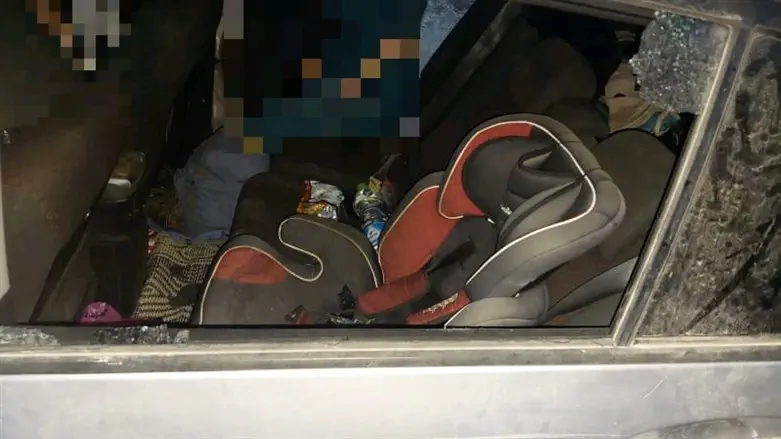 The vehicle hit by in a rock attack
