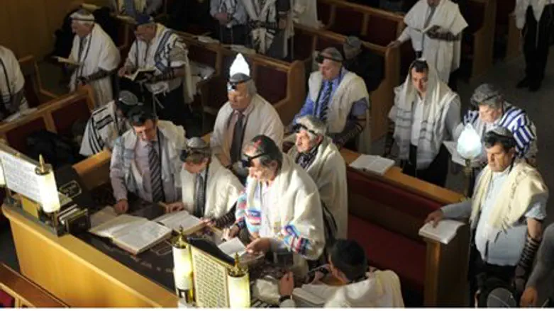Paris synagogue