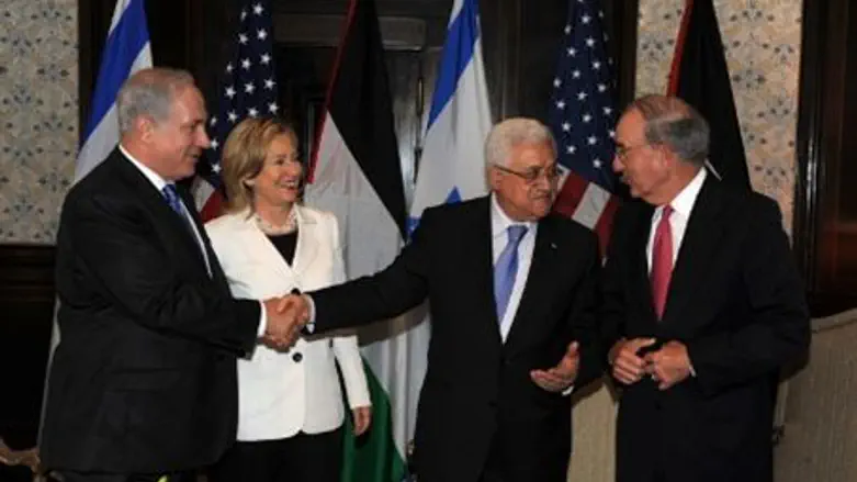 Netanyahu, Clinton, Abbas and Mitchell  