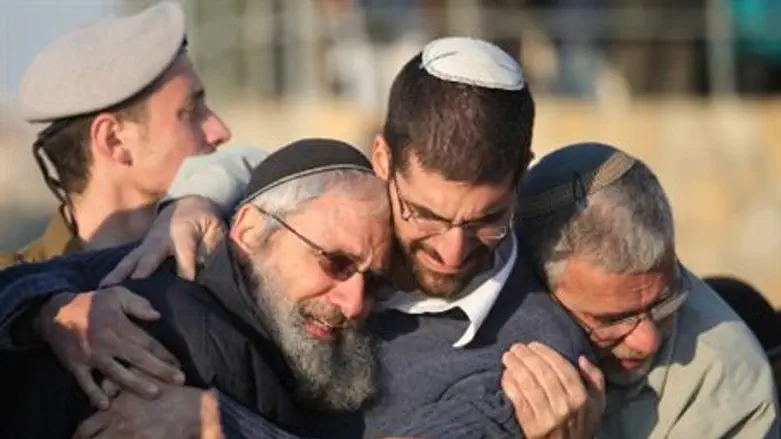 Mourning at funerals for Fogel family terror