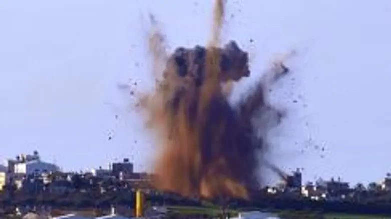 Rocket explosion (illustrative)