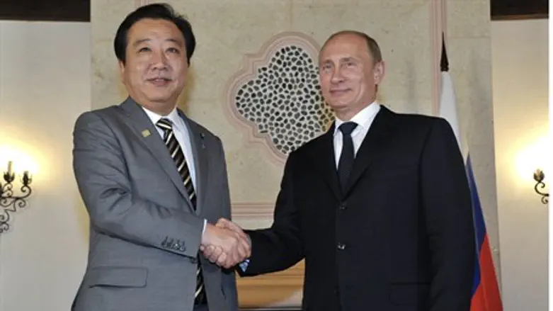 Noda with Putin