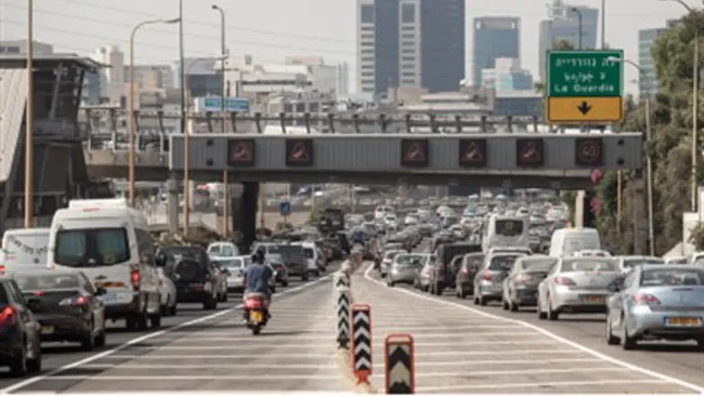 Ayalon traffic snarl.