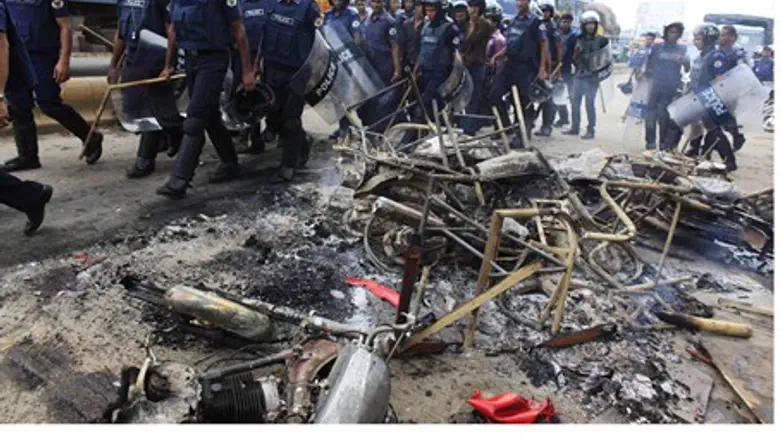 Rioting in Bangladesh