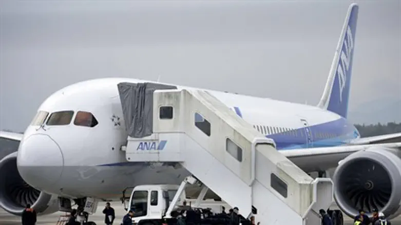 Dreamliner after emergency landing in Japan