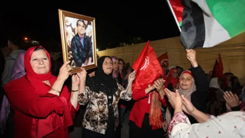 Ramallah residents prepare for return of free