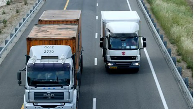 Cargo trucks (file)