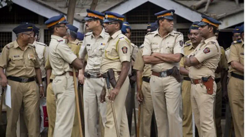 Indian policemen (file)