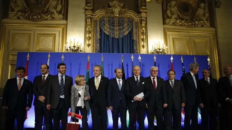 Friends of Syria meeting in Paris