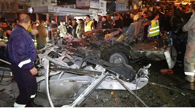 Aftermath, bus bomb in Beirut, 3.2.2014