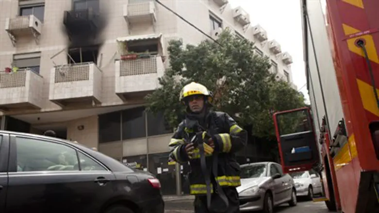 Firefighter outside Tel Aviv gas explosion