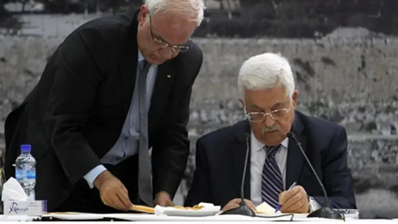 Abbas signs requests to join conventions