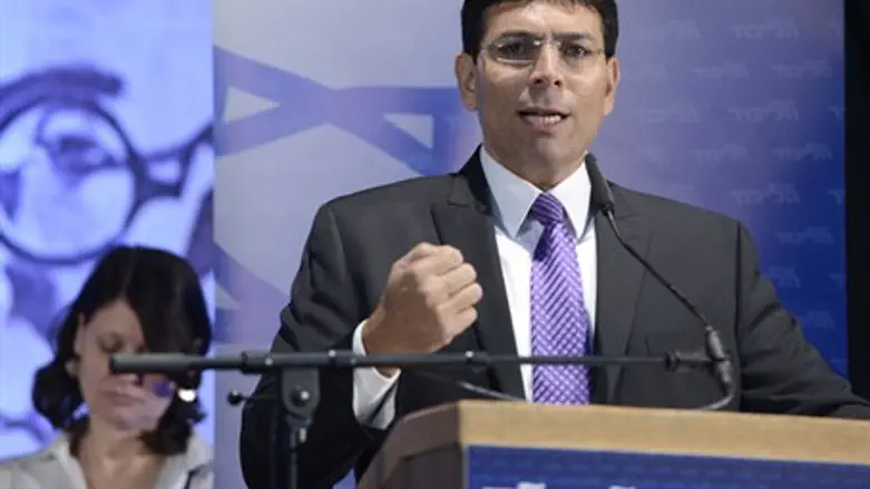 Danny Danon at Likud meeting (file)