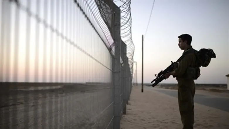 Gaza border fence (file)