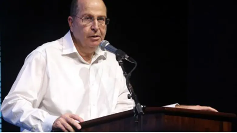 Defense Minister Moshe Ya'alon