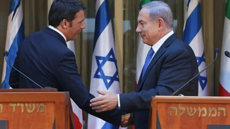 Italian PM Matteo Renzi meets Netanyahu (file)