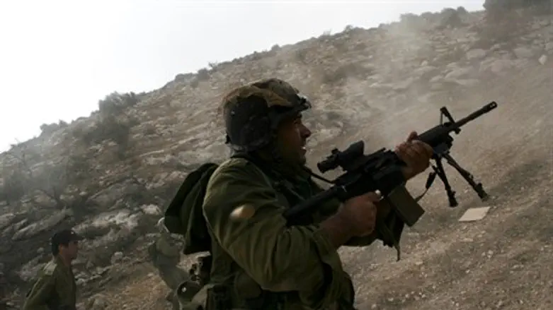 IDF soldier shooting (illustration)