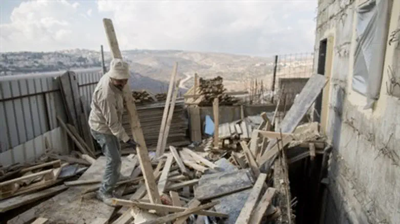 Construction in Jerusalem (illustrative)