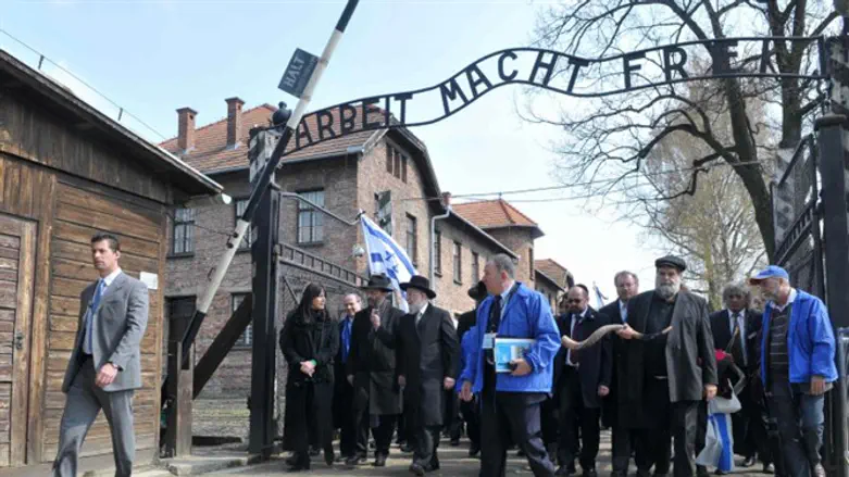 Jewish delegation at Auschwitz