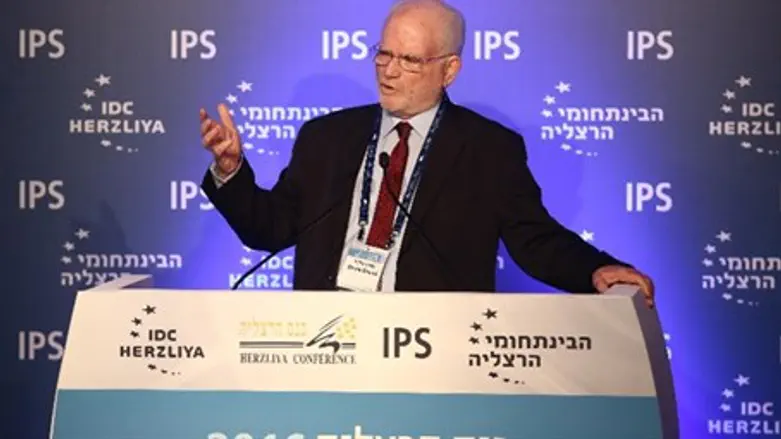 Amos Gilad