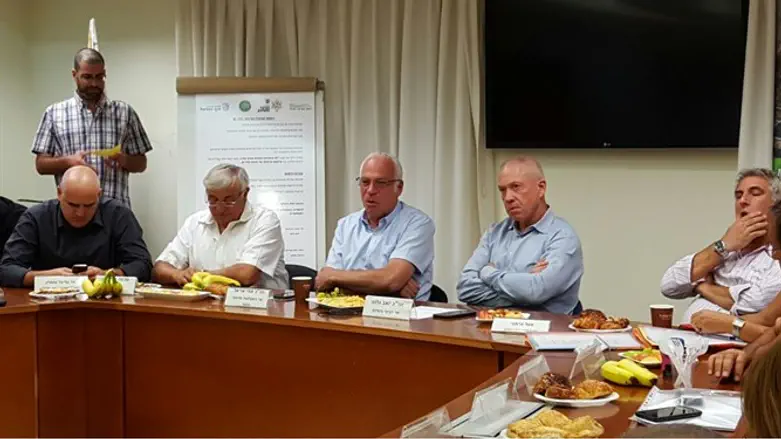 Signing of agreement to resettle last of Gaza expellees