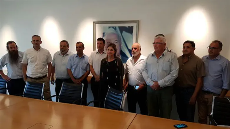 Heads of YESHA Council with Dalia Rabin