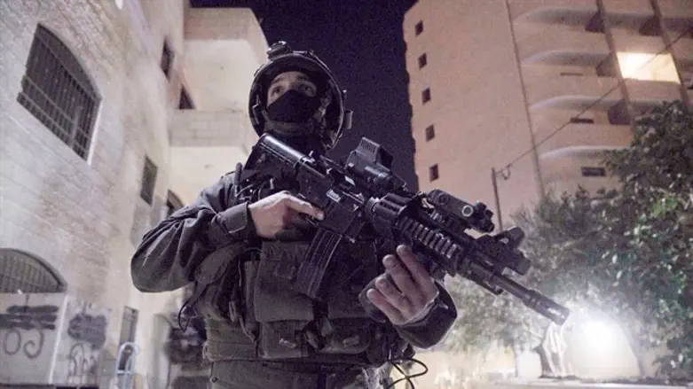 Soldier from elite Duvdevan unit (archive)