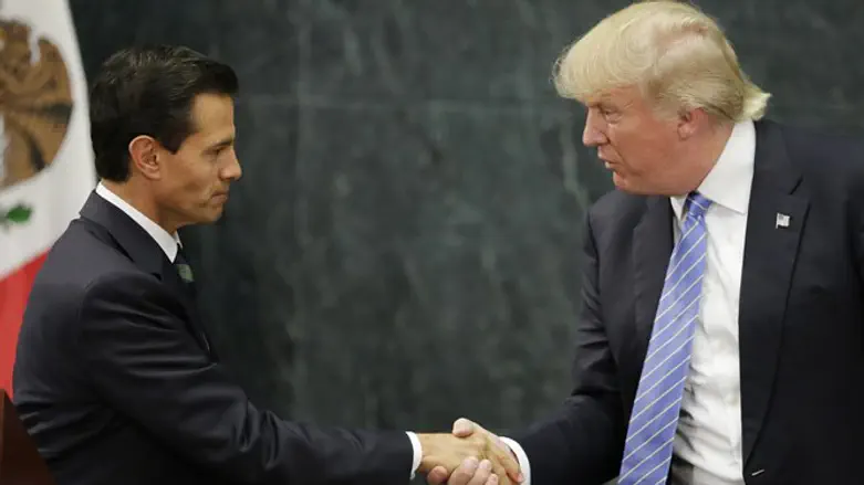 Enrique Pena Nieto and Donald Trump