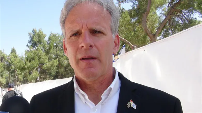Michael Oren